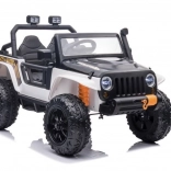 Elektrisches Kinderauto – weißes Geländefahrzeug