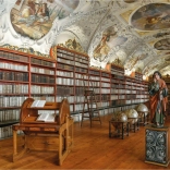 Puzzle Theologischer Saal – historische Bibliothek, 2000 Teile