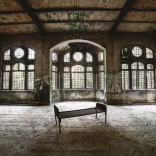 Puzzle Verlorene Orte: Verlassener Raum 1000 Teile