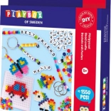 Bügelperlen PLAYBOX – Set mit Perlen, Armbändern und Anhängern, 1550 Stück