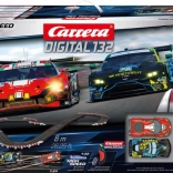 Carrera Digital 132 Slotcar-Bahn 24H Speed 8 m mit BMW M4 GT3 und Aston Martin Vantage GT3
