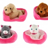 Plüschtier im Körbchen (22 × 24 cm)