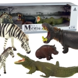 Set aus Figuren afrikanischer Wildtiere