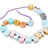 Pastellfarbene Fädelperlen für Kinder