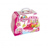 Küchenset im Koffer in Form eines Autos für kleine Köchinnen